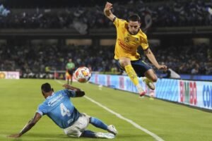 América