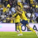 América