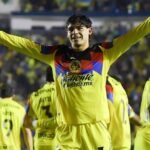 América