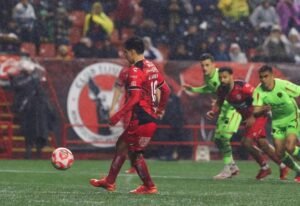 32fde4de-55b5-4b9e-81c9-48a9e949597e