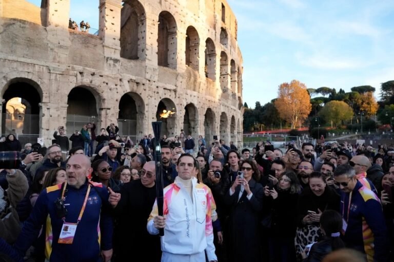 e56b38f2-1440-4150-8095-742359f4a39c