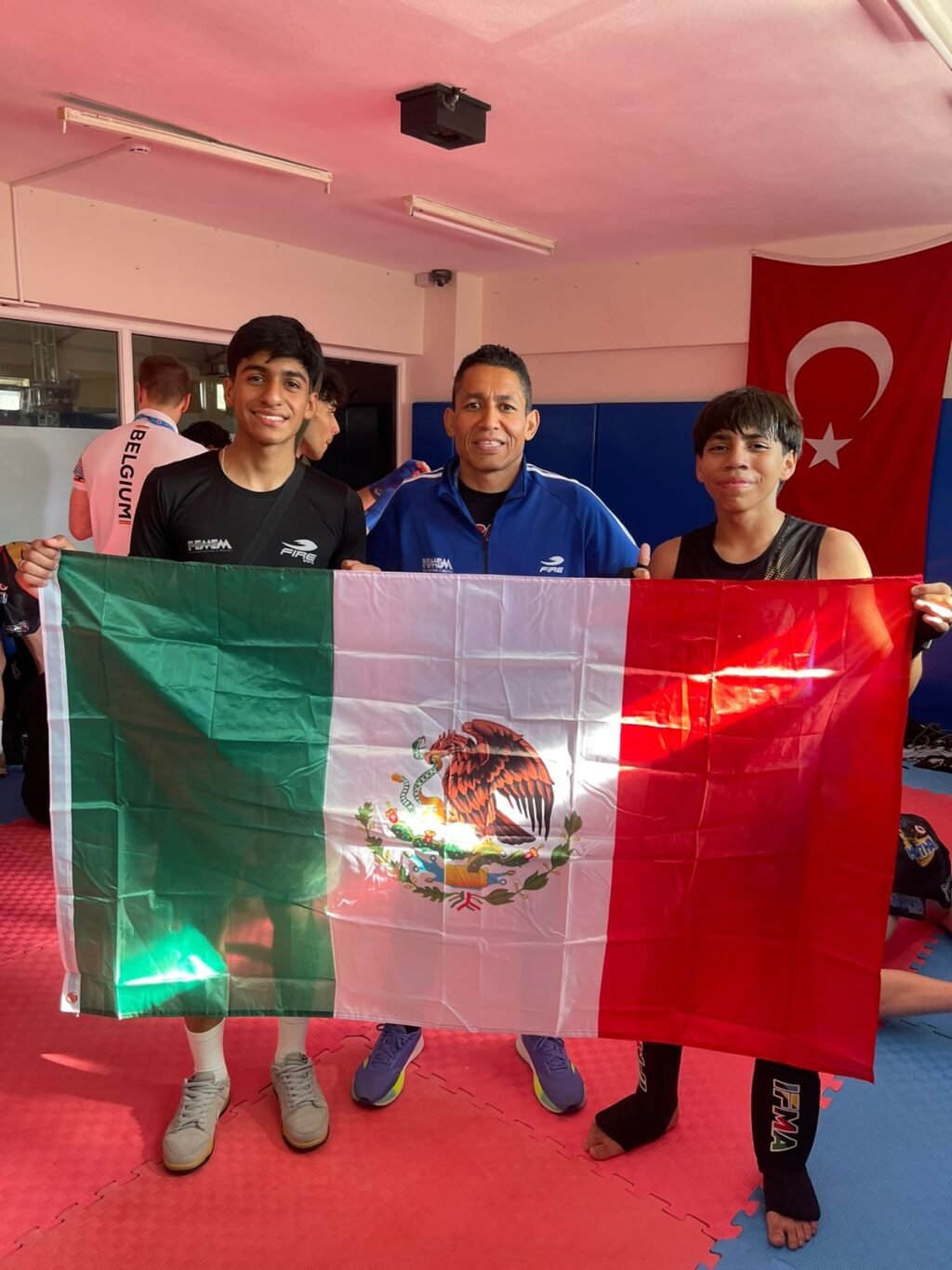 5aeaa3d4-7148-4025-b1b7-9c0173225836